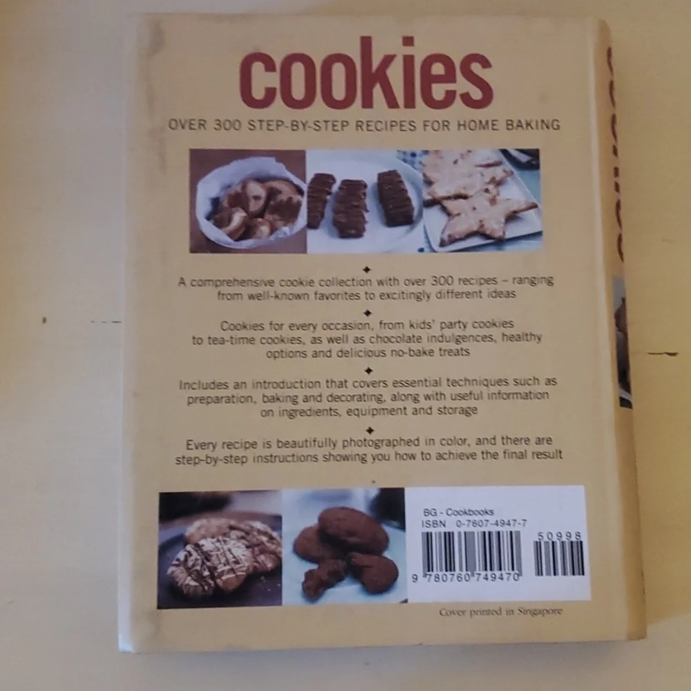 Cookies Recipe Book 300 Step By Step Recipes Softcover Yum Yummy Cookie